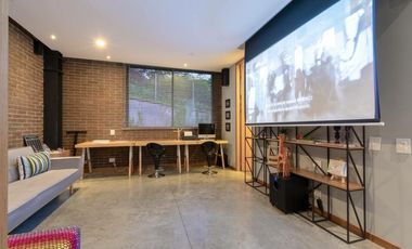 VENTA CASA CAMPESTRE LOMA EL ESCOBERO PARTE BAJA ENVIGADO, ANT