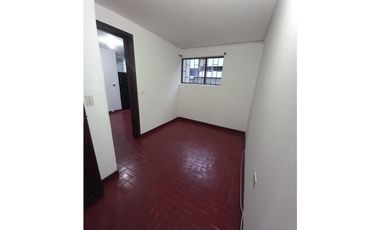 ARRENDAMIENTO APTO No. 1A  SECTOR VERSALLES