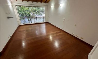 CASA EN VENTA EN ENVIGADO LOMA DE LOS BENEDICTINOS