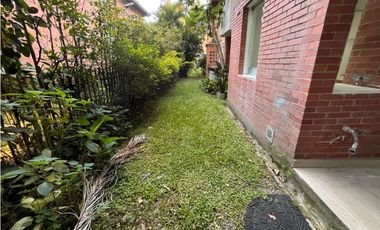 CASA EN VENTA EN ENVIGADO LOMA DE LOS BENEDICTINOS