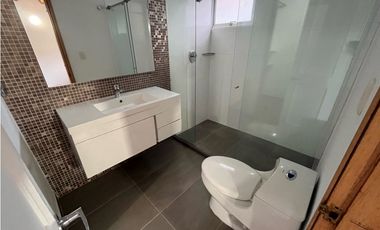 CASA EN VENTA EN ENVIGADO LOMA DE LOS BENEDICTINOS