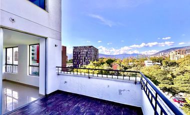 Apartamento dúplex en sector Las Vegas – EAFIT convencional