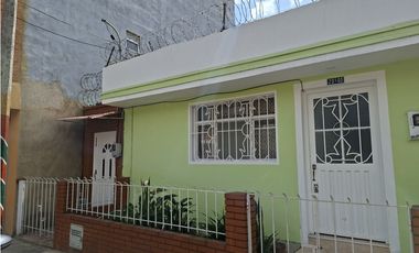 SE ARRIENDA CASA EN LA COFRADIA - SIC