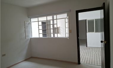 SE ARRIENDA CASA EN LA COFRADIA - SIC