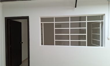 SE ARRIENDA CASA EN LA COFRADIA - SIC