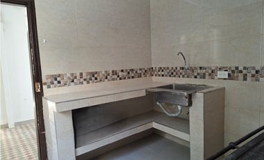 SE ARRIENDA CASA EN LA COFRADIA - SIC