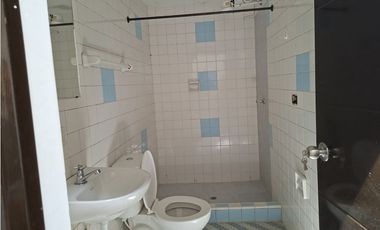 SE ARRIENDA CASA EN LA COFRADIA - SIC