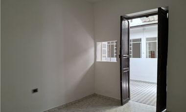 SE ARRIENDA CASA EN LA COFRADIA - SIC