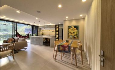 Venta de Casa Campestre Unidad Cerrada en el Retiro