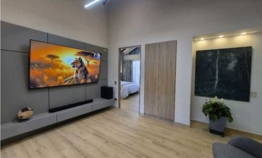 Venta de Casa Campestre Unidad Cerrada en el Retiro