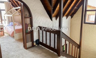 SE VENDE HERMOSA CASA CAMPESTRE EN COTA. INMOBILIARIAS COTA