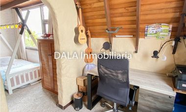 SE VENDE HERMOSA CASA CAMPESTRE EN COTA. INMOBILIARIAS COTA
