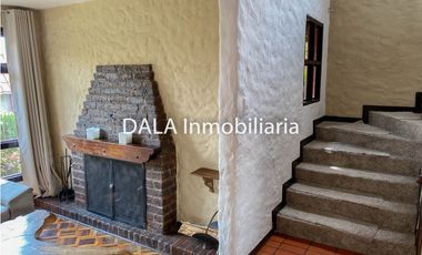 SE VENDE HERMOSA CASA CAMPESTRE EN COTA. INMOBILIARIAS COTA