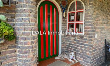 SE VENDE HERMOSA CASA CAMPESTRE EN COTA. INMOBILIARIAS COTA