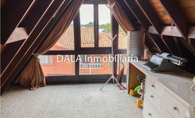 SE VENDE HERMOSA CASA CAMPESTRE EN COTA. INMOBILIARIAS COTA