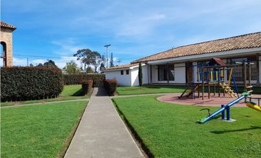 GIA 332. Apartamento en venta, Hacienda San Andres, Funza