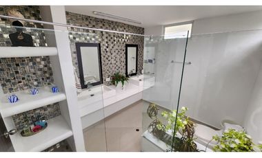 Venta casa en San Jerónimo 296 mts, unidad cerrada, amoblada