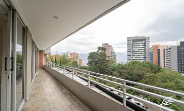 APARTAMENTO EN VENTA EN EL POBLADO, MEDELLN