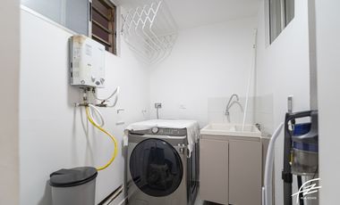 APARTAMENTO EN VENTA EN EL POBLADO, MEDELLN