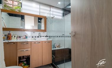 APARTAMENTO EN VENTA EN EL POBLADO, MEDELLN