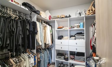 APARTAMENTO EN VENTA EN EL POBLADO, MEDELLN