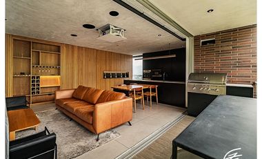 APARTAMENTO EN VENTA EN EL POBLADO, MEDELLN