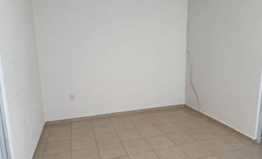 Hacienda Viñedos frente a area verde