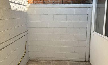 Hacienda Viñedos frente a area verde