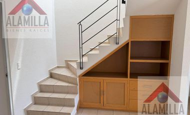 Hacienda Viñedos frente a area verde