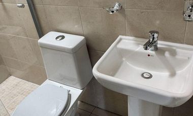 Villa Universidad casa en renta frente a area verde