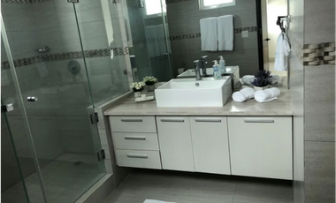 ALQUILER DE APARTAMENTO EN PUNTA BARCO PH BARCOVENTO AMOBLADO