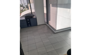 OFICINA EN OBARRIO PH OMEGA CON DIVISIONES 103M2