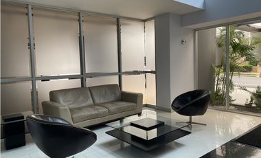 SE VENDE OFICINA COMERCIAL EN AVENIDA BALBOA - PH COLORES NEG. | MM