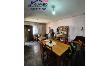 CASA EN VENTA DE 2 DORMITORIO