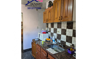 CASA EN VENTA DE 2 DORMITORIO