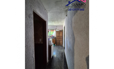 CASA EN VENTA DE 2 DORMITORIO
