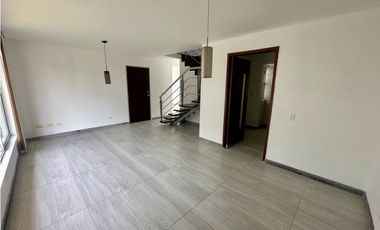 SE RENTA CASA 3 HABITACIONES - NORTE DE ARMENIA