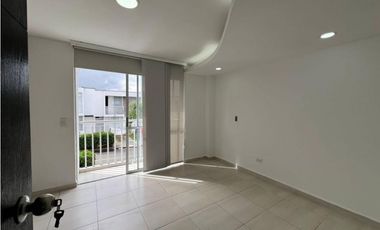 SE VENDE CASA 3 HABITACIONES - SUR DE ARMENIA