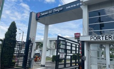 SE VENDE CASA 3 HABITACIONES - SUR DE ARMENIA