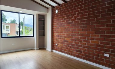 Casa para estrenar en Carmen de Viboral  262271