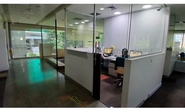 Oficina en Arriendo Milla de Oro Medellín