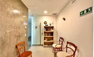 Oficina para la venta en Sabaneta, piso 8
