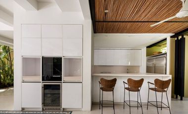 SE VENDE CASA MESA DE YEGUAS 720m2