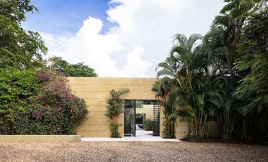 SE VENDE CASA MESA DE YEGUAS 720m2