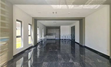 APARTAMENTO EN VENTA PUNTA ROCA SABANILLA