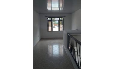 VENTA DE CASA BARRIO LA PAVONA ARMENIA CON 2 RENTAS