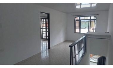 VENTA DE CASA BARRIO LA PAVONA ARMENIA CON 2 RENTAS
