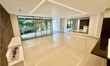 Casa en Arriendo en Envigado