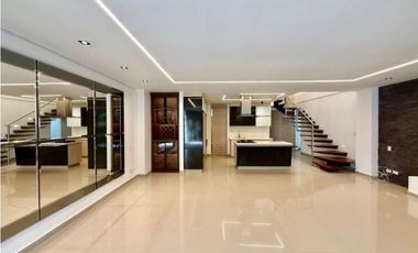 Casa en Arriendo en Envigado