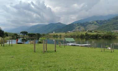 Se Vende Lote Campestre En Lagos De Maracaibo Palmira